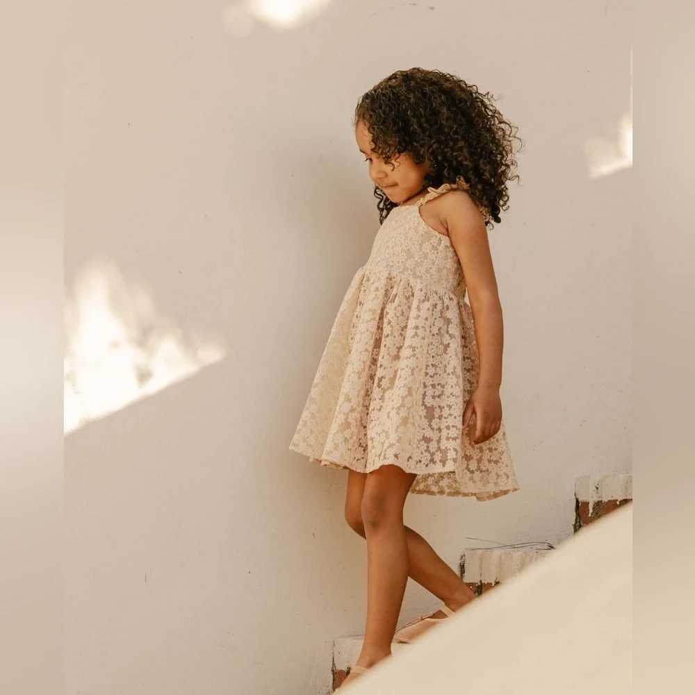 Noralee Mara Dress – Antique Daisy Champagne – Size 10 Girl
